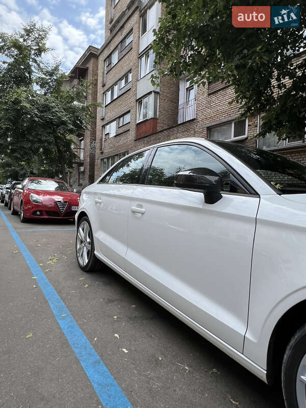 Седан Audi A3 2015 в Киеве фото 7 Седан Audi A3 2015 в Киеве