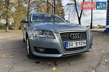 Хэтчбек Audi A3 2009 в Лебедине