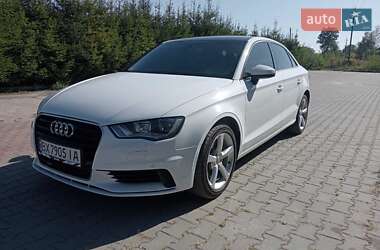 Седан Audi A3 2015 в Шепетівці