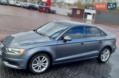 Седан Audi A3 2014 в Рівному