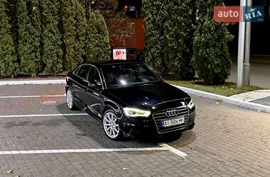 Седан Audi A3 2015 в Киеве