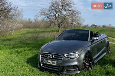 Кабриолет Audi A3 2015 в 