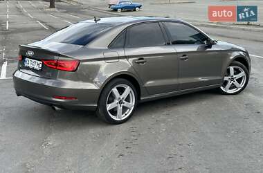 Седан Audi A3 2015 в 