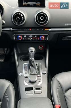Седан Audi A3 2015 в 