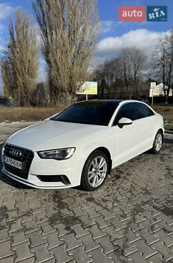 Седан Audi A3 2014 в Умани