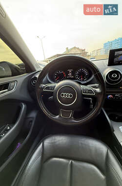 Седан Audi A3 2015 в 
