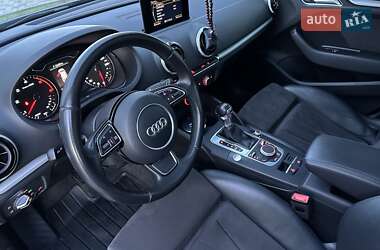 Хэтчбек Audi A3 2016 в Мукачево