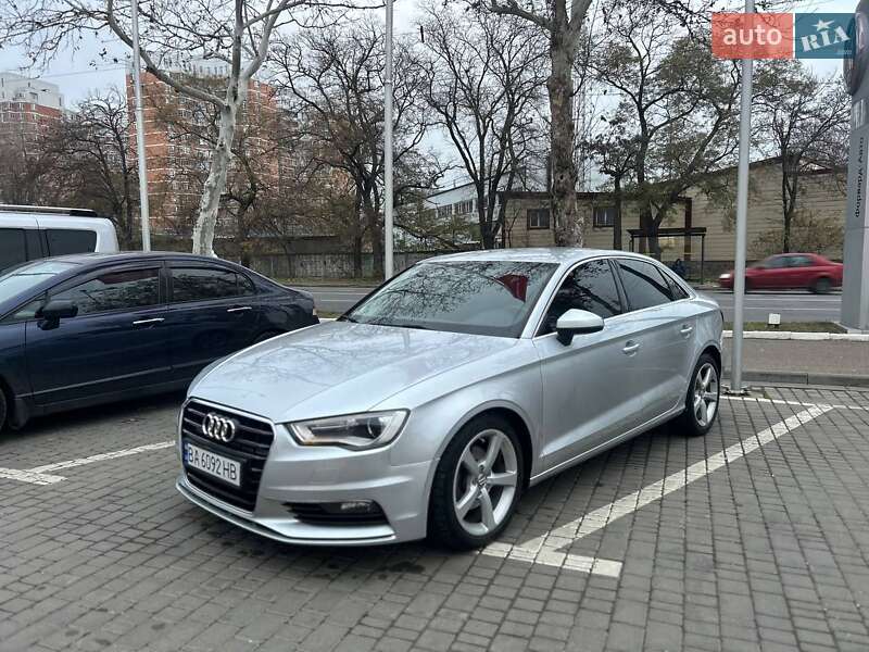 Седан Audi A3 2013 в Одесі