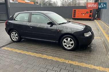 Хэтчбек Audi A3 1998 в Киеве