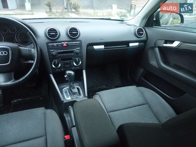 Хэтчбек Audi A3 2006 в Луцке фото 24 Хэтчбек Audi A3 2006 в Луцке
