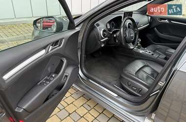 Хэтчбек Audi A3 2016 в 