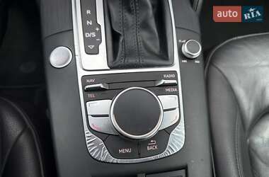Хэтчбек Audi A3 2016 в 
