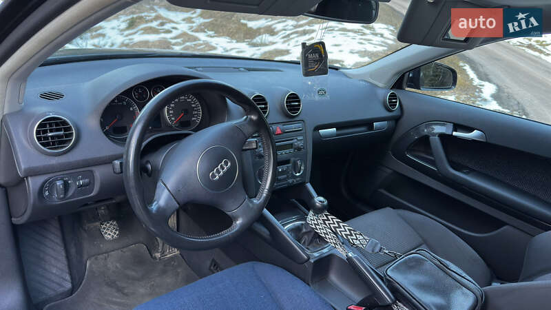 Хетчбек Audi A3 2004 в Долині