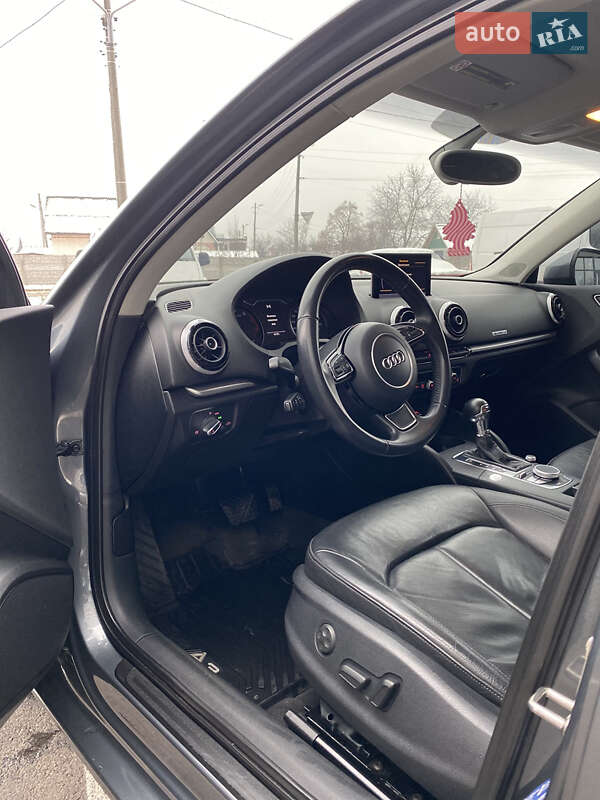 Седан Audi A3 2014 в Киеве