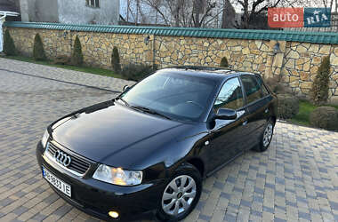 Хетчбек Audi A3 2001 в Могилів-Подільському