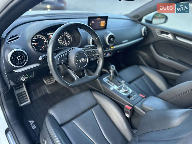 Хетчбек Audi A3 2017 в Полтаві фото 33 Хетчбек Audi A3 2017 в Полтаві