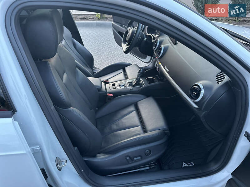 Хетчбек Audi A3 2017 в Полтаві фото 44 Хетчбек Audi A3 2017 в Полтаві