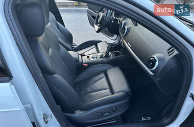 Хэтчбек Audi A3 2017 в 