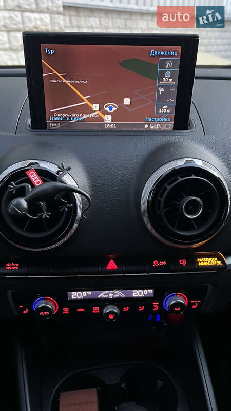 Кабриолет Audi A3 2014 в Полтаве