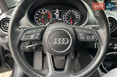 Седан Audi A3 2016 в 