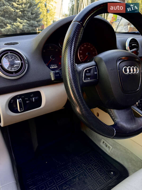 Хетчбек Audi A3 2012 в Одесі