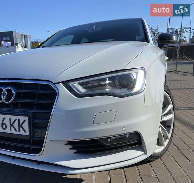 Седан Audi A3 2016 в Києві