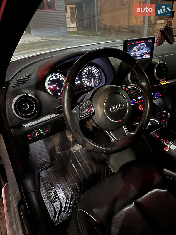 Хетчбек Audi A3 2015 в Києві