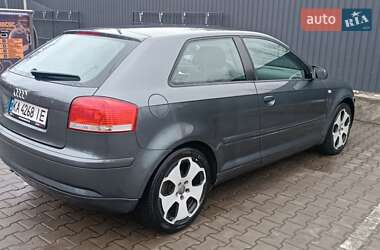 Хетчбек Audi A3 2003 в Чернігові