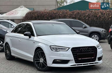 Седан Audi A3 2015 в 