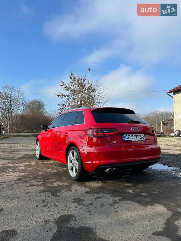 Хетчбек Audi A3 2015 в Новоселиці