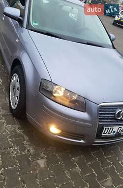 Хэтчбек Audi A3 2006 в 