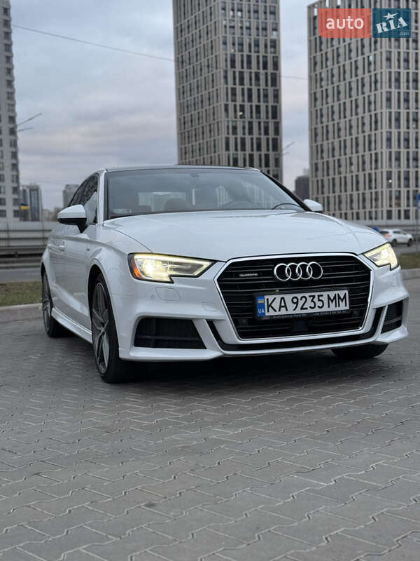 Седан Audi A3 2016 в Києві