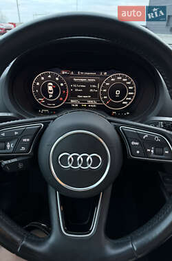 Седан Audi A3 2016 в 