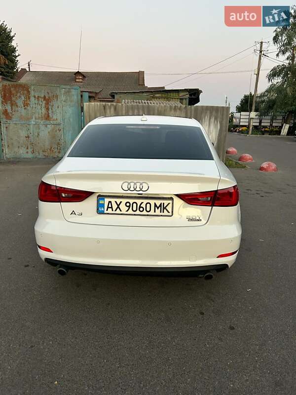 Седан Audi A3 2015 в Мерефа