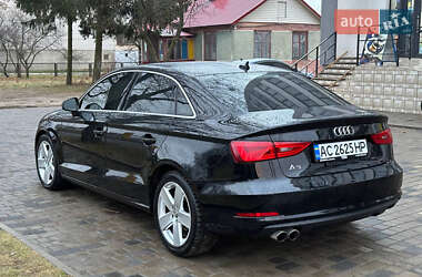 Седан Audi A3 2014 в 