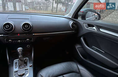 Седан Audi A3 2014 в 