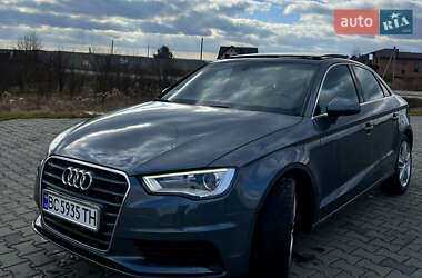 Седан Audi A3 2014 в Яворове