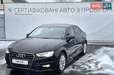 Седан Audi A3 2016 в Полтаві