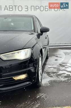 Седан Audi A3 2016 в Полтаві