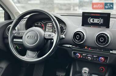 Седан Audi A3 2016 в Полтаві