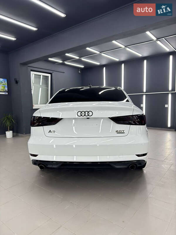 Седан Audi A3 2017 в Львове