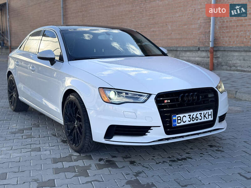 Седан Audi A3 2013 в Львове