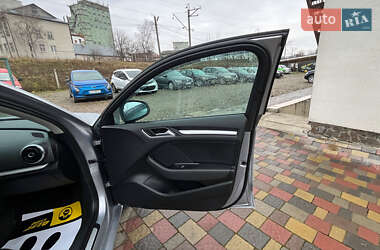 Седан Audi A3 2015 в 