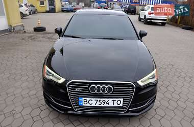 Хэтчбек Audi A3 2016 в 