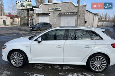 Хэтчбек Audi A3 2018 в Кременчуге