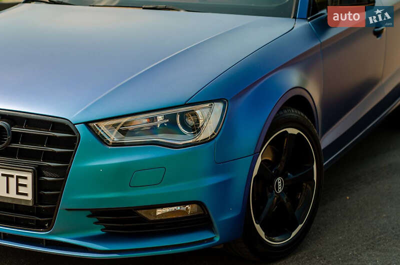 Седан Audi A3 2013 в Днепре