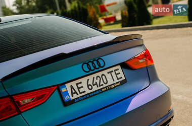 Седан Audi A3 2013 в Днепре