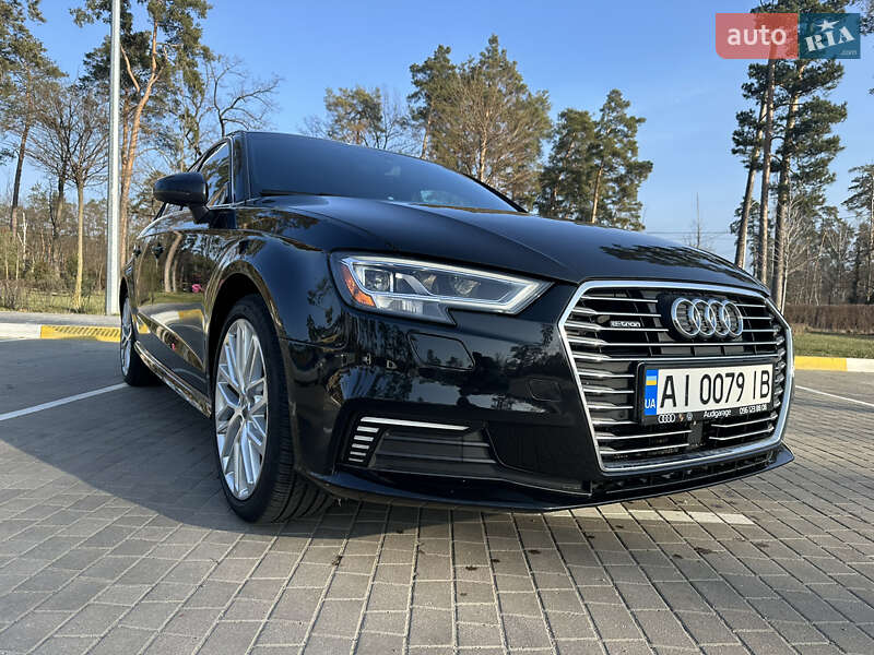 Хетчбек Audi A3 2017 в Києві