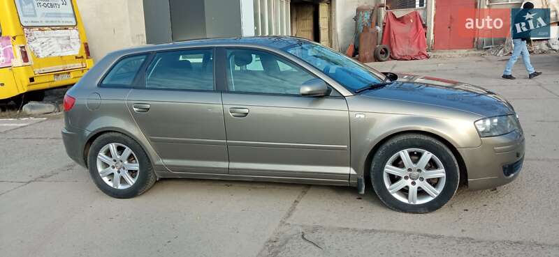 Хэтчбек Audi A3 2006 в Тернополе