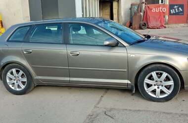 Хетчбек Audi A3 2006 в 